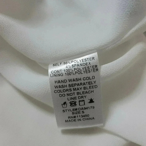 LULUMARI size S WHITE MINI DRESS V NECK FLORAL PRINT ON THE SIDES A-LINE womens - Picture 9 of 10